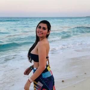 Meet your Posher, Michelle